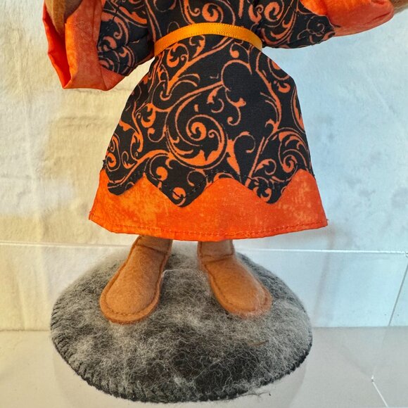 Annalee Mouse Doll 6" Halloween 2017 Swirl Witch with Bat - Picture 4 of 11